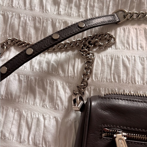 Rebecca Minkoff Stylish Grey Leather Crossbody Bag - Picture 4 of 11